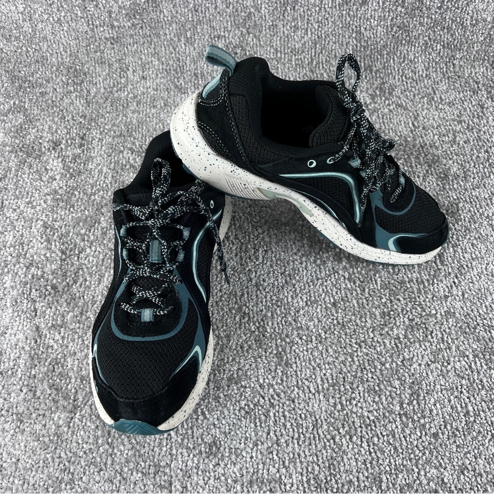 Ryka Skywalk Trail walking Sneakers shoes. Women’s Size 7.5 M Black Green‎